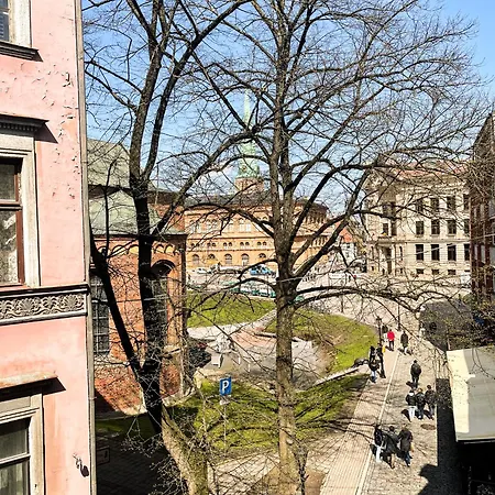 Dome Square Apartment, Old Town Apartamento